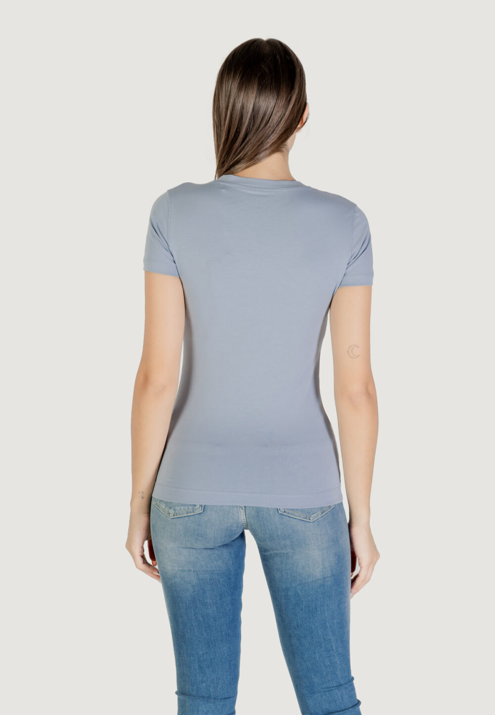 T-shirt Guess CN SS GUESS LOGO TEE Indigo - Foto 5