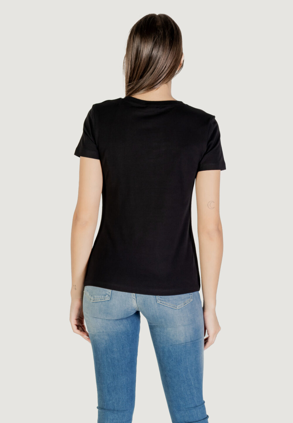 T-shirt Guess Active INGRID SS T-SHIRT Nero - Foto 5
