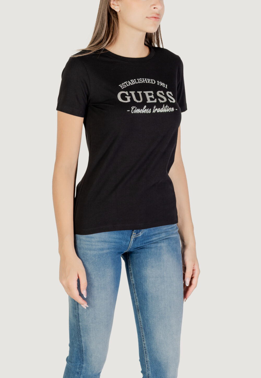 T-shirt Guess Active NINA SS CN T-SHIRT Nero - Foto 3