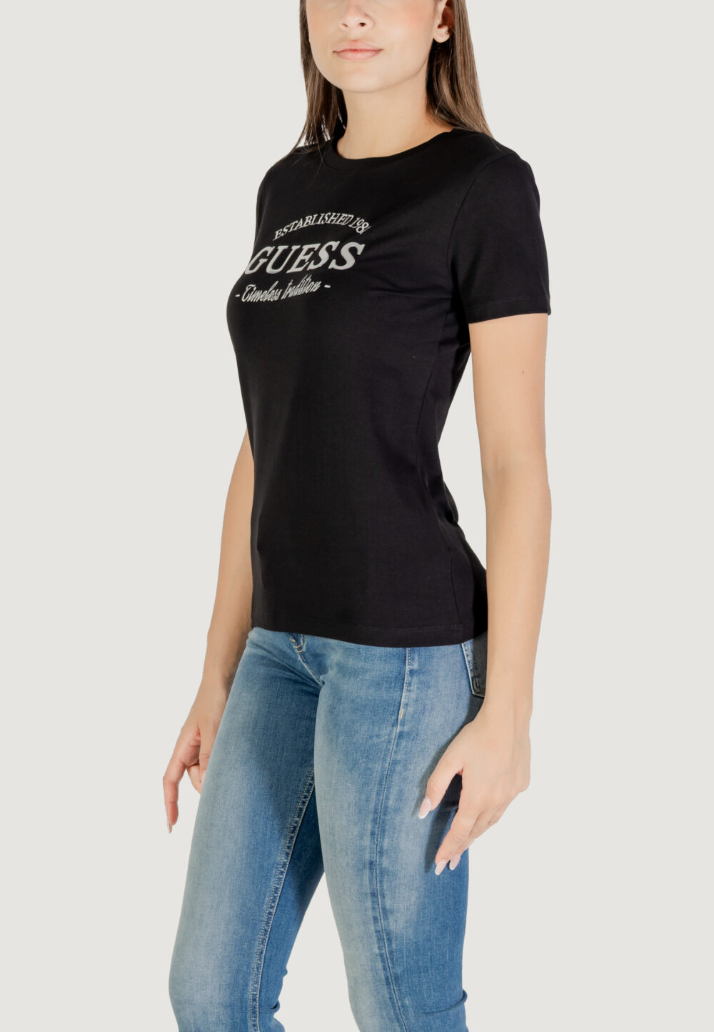 T-shirt Guess Active NINA SS CN T-SHIRT Nero - Foto 4
