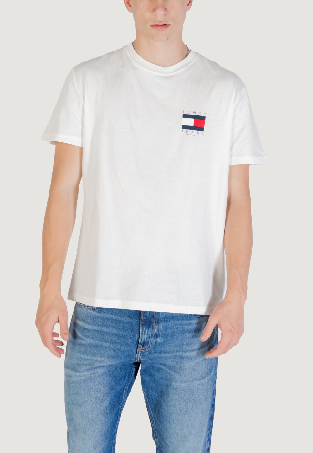 T-shirt Tommy Hilfiger Jeans TJM REG FLAG GRAPH B Bianco - Foto 5