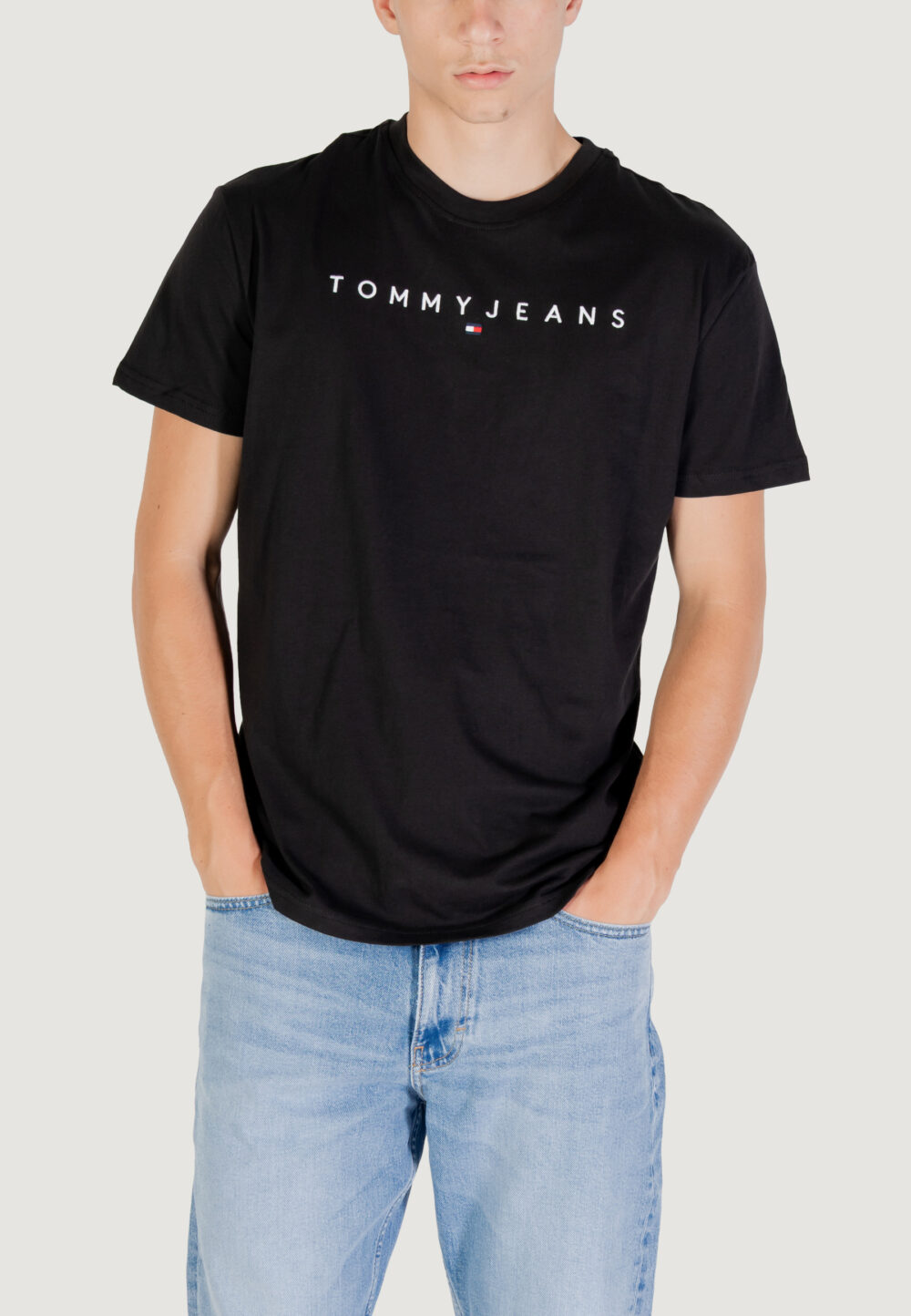 T-shirt Tommy Hilfiger Jeans TJM REG LINEAR LOGO Nero - Foto 1