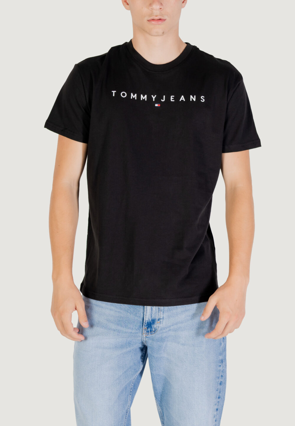 T-shirt Tommy Hilfiger Jeans TJM REG LINEAR LOGO Nero - Foto 5