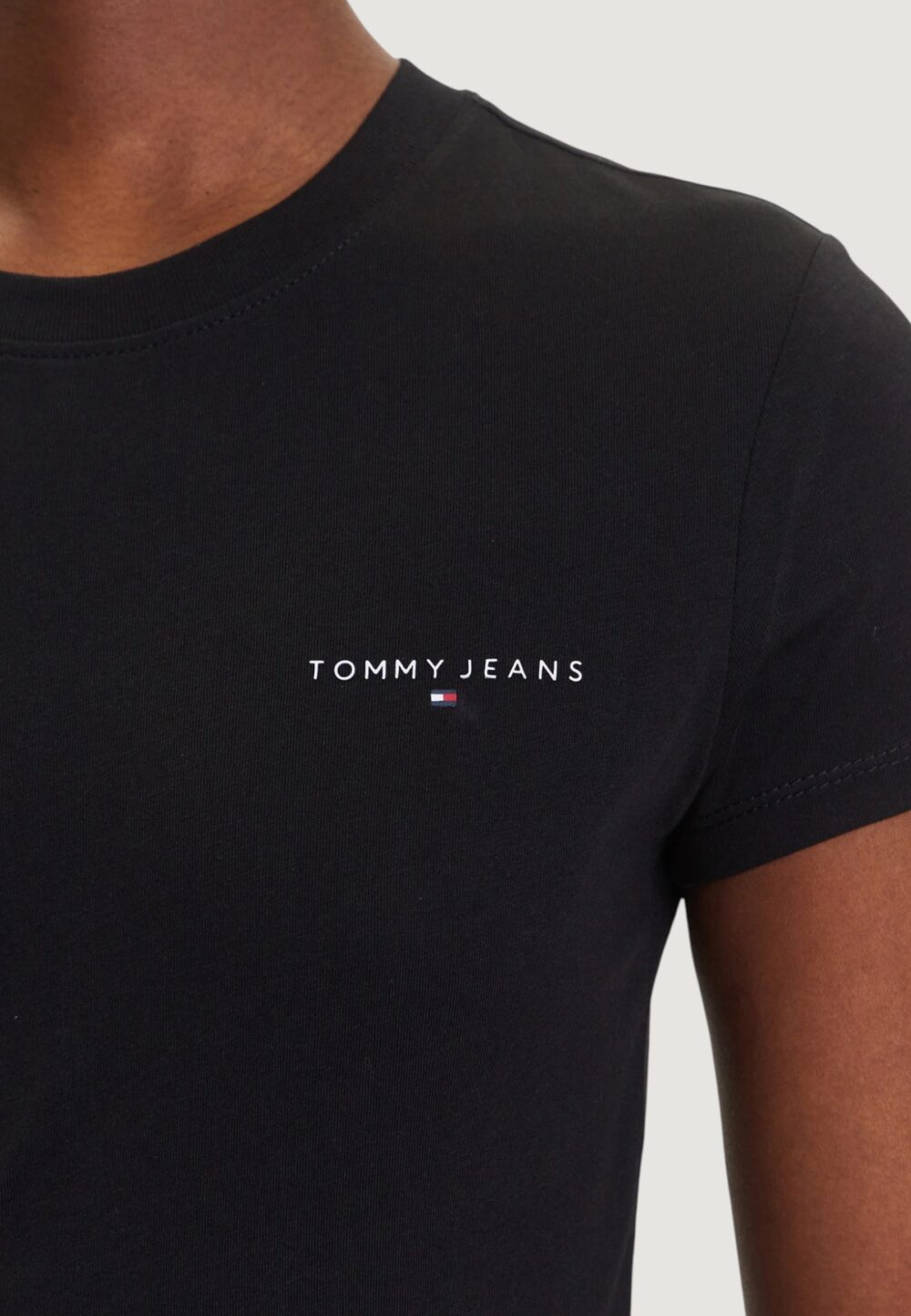T-shirt Tommy Hilfiger Jeans TJW SLIM LINEAR SS T Nero - Foto 5