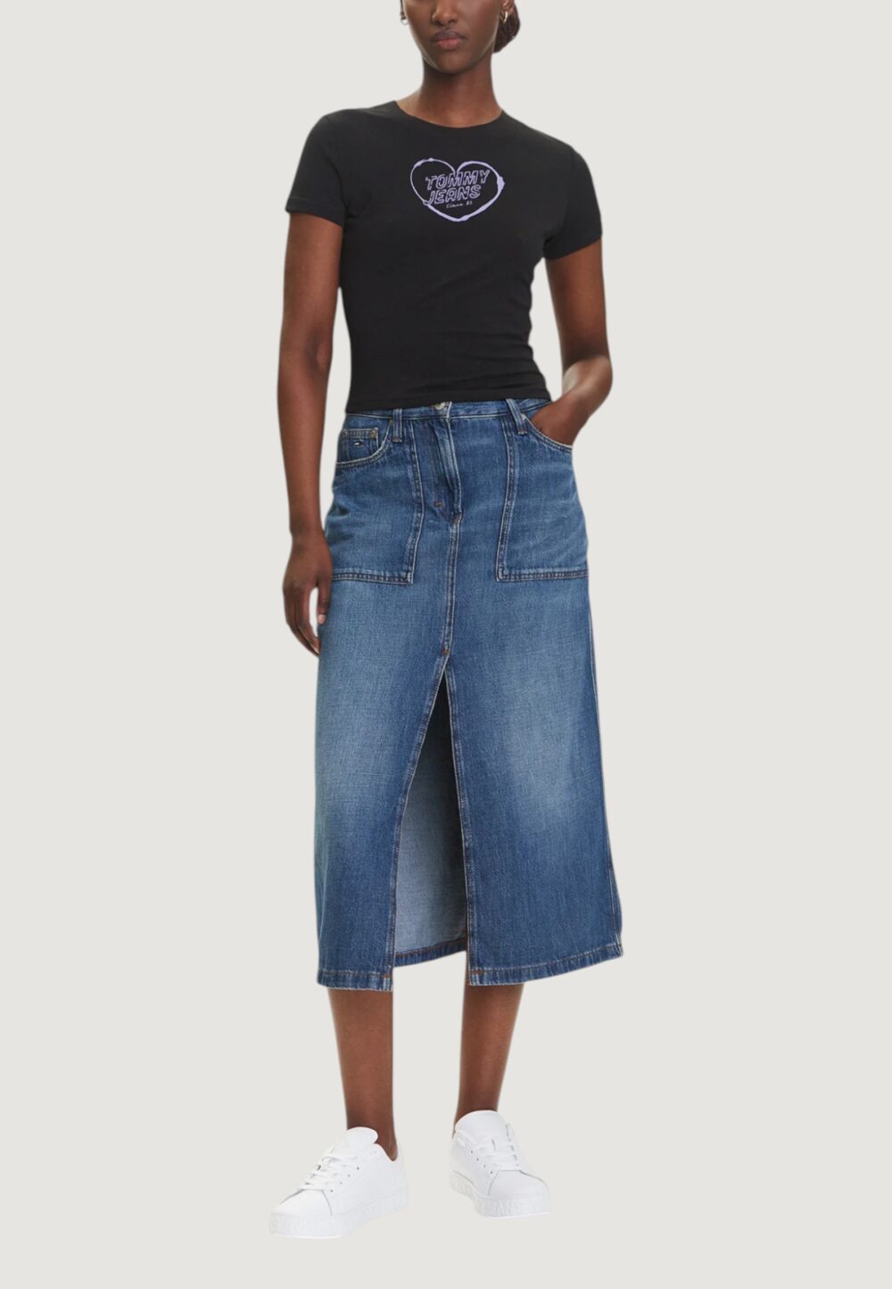 T-shirt Tommy Hilfiger Jeans TJW SLIM SH HEART TE Nero - Foto 2