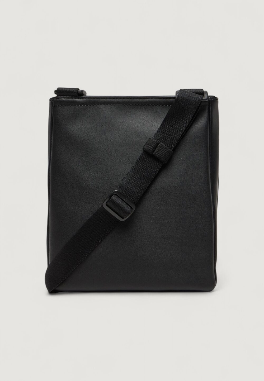 Tracolla Calvin Klein MONO LOGO FLAT PACK 18 Nero - Foto 2