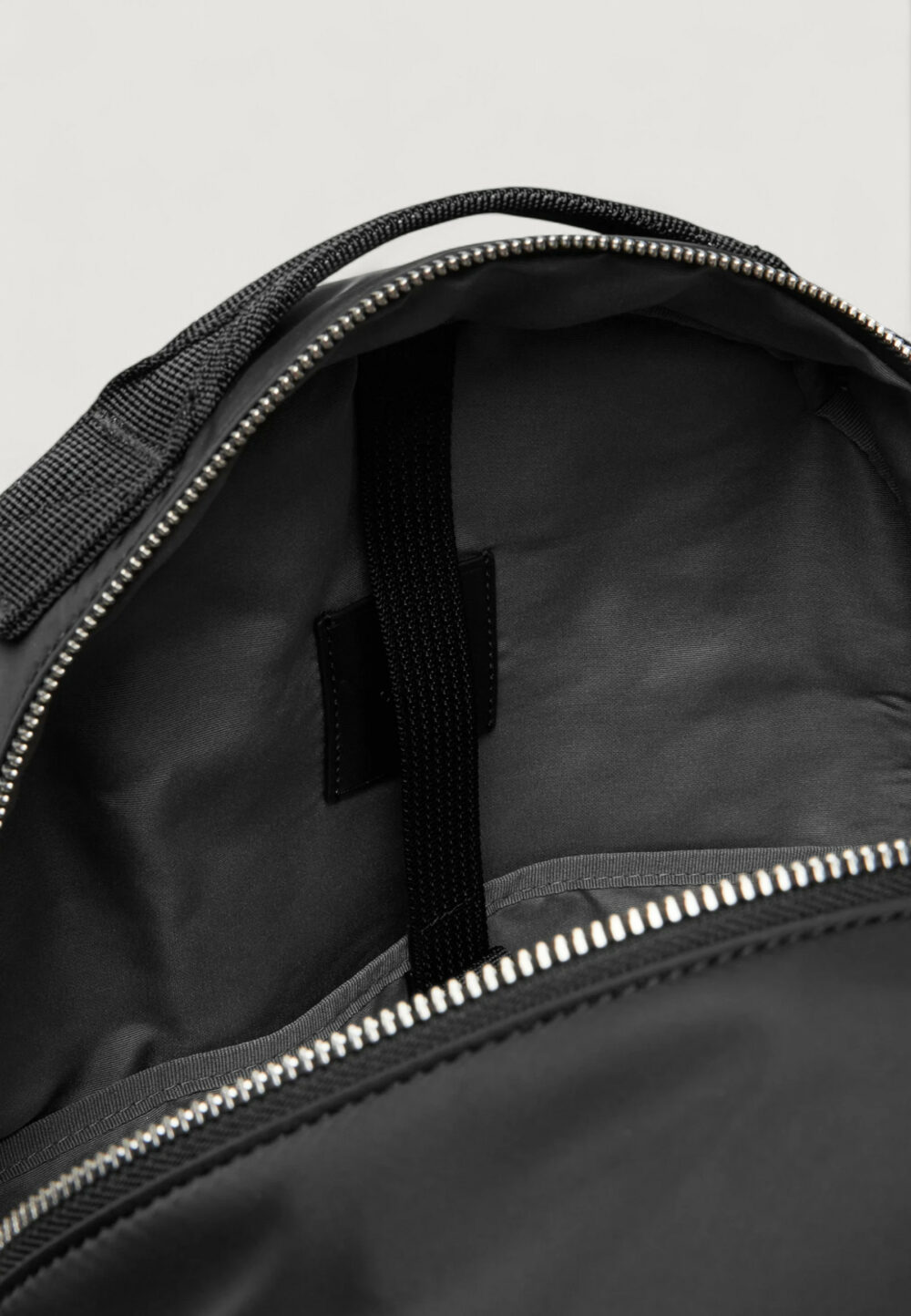 Zaino Calvin Klein SLEEK NYLON BACKPACK Nero - Foto 5