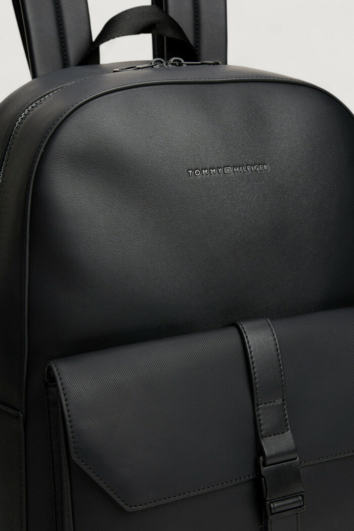Zaino Tommy Hilfiger TH FOUNDATION BACKPACK Nero – AM0AM13476