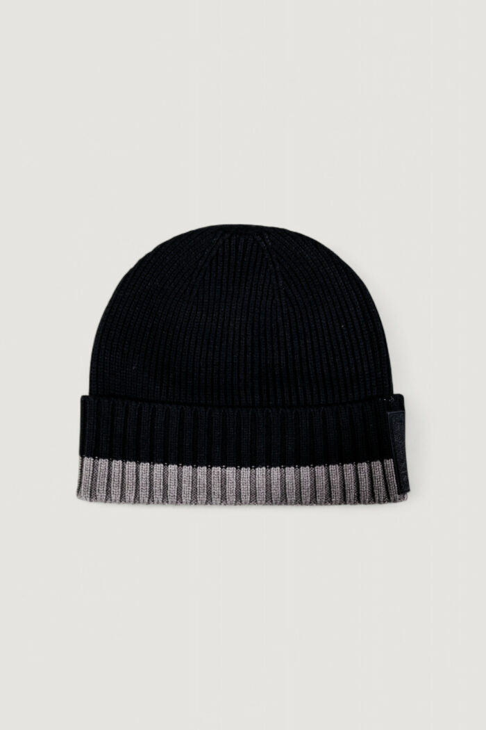 Berretto Armani Exchange BEANIE HAT Nero – Grigio