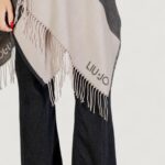 Mantella Liu-Jo PONCHO OVAL MONOGRAM Nero - Foto 2