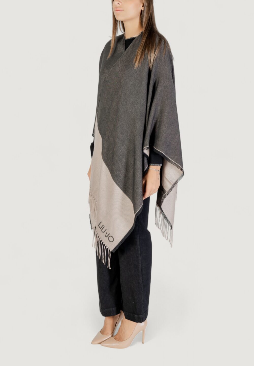 Mantella Liu-Jo PONCHO OVAL MONOGRAM Nero - Foto 3