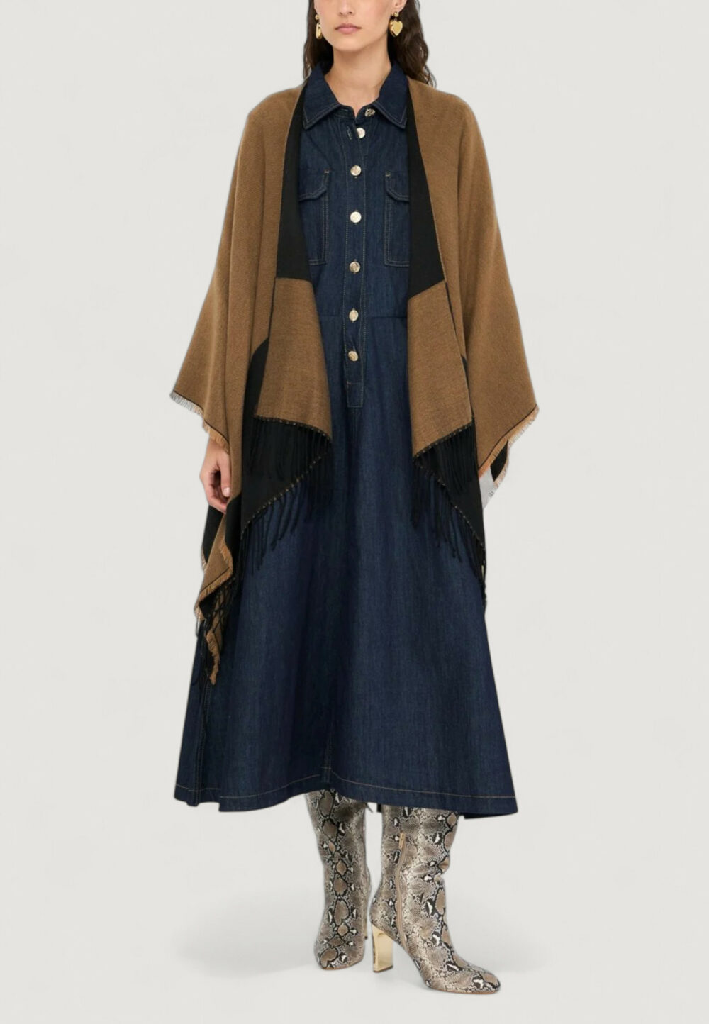 Mantella Liu-Jo PONCHO OVAL MONOGRAM Terra - Fango - Foto 3