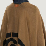 Mantella Liu-Jo PONCHO OVAL MONOGRAM Terra - Fango - Foto 5