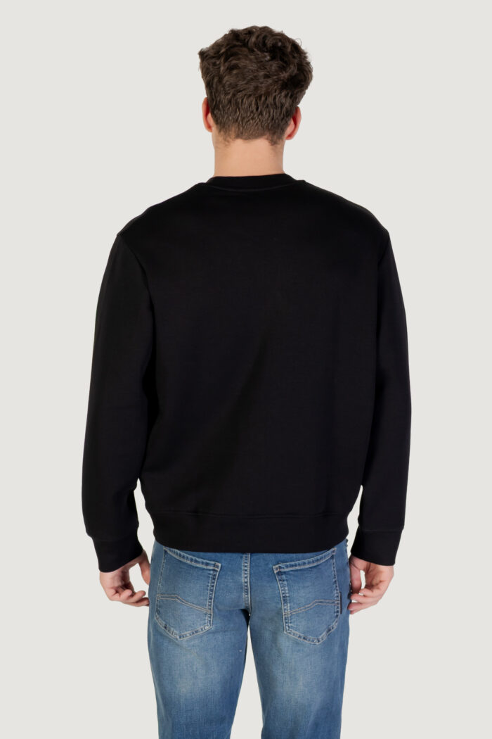 Felpa senza cappuccio Armani Exchange  Nero – Oro – XM001892 AF10818