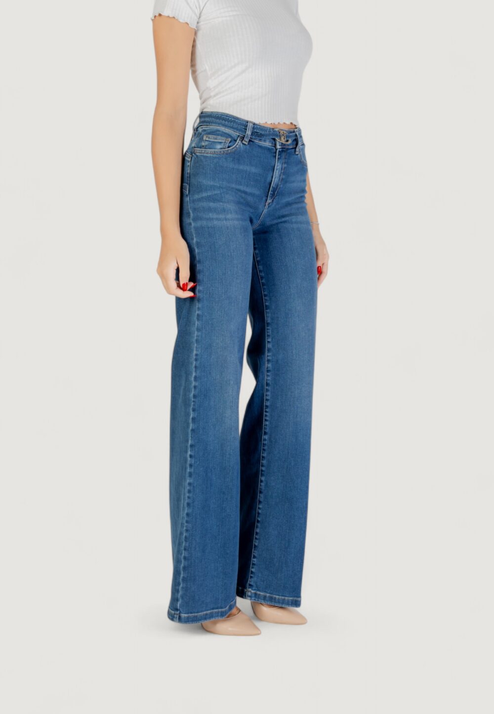 Jeans bootcut Liu-Jo B.UP GOOD FLARE H.W. Denim chiaro - Foto 4