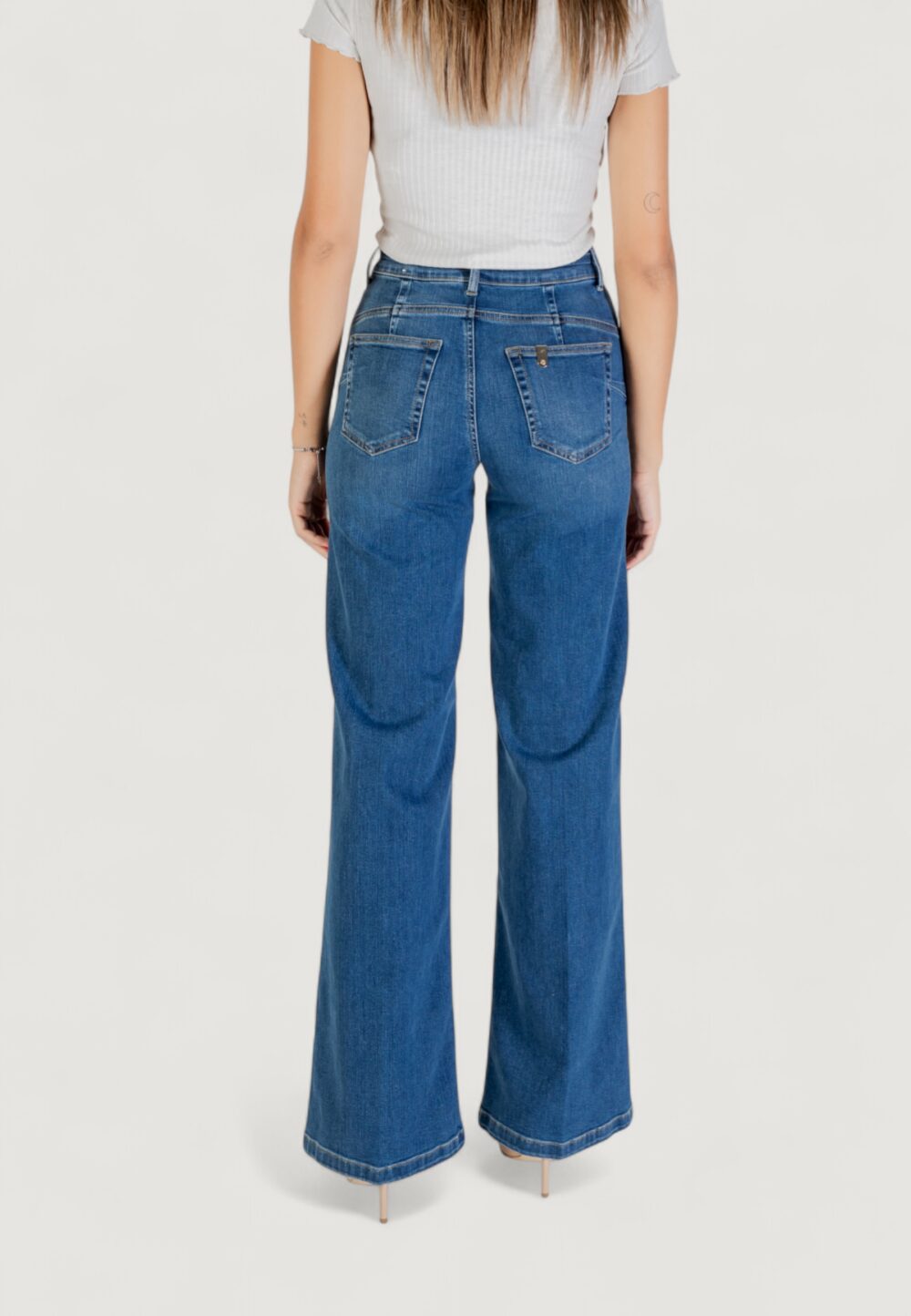 Jeans bootcut Liu-Jo B.UP GOOD FLARE H.W. Denim chiaro - Foto 5