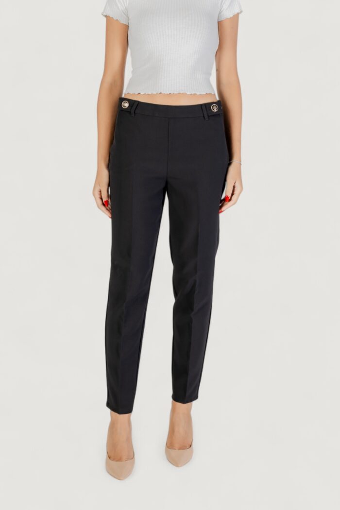 Pantaloni a sigaretta Only ONLASTRID LIFE HW ANK CIGARETTE PANT TLR Nero
