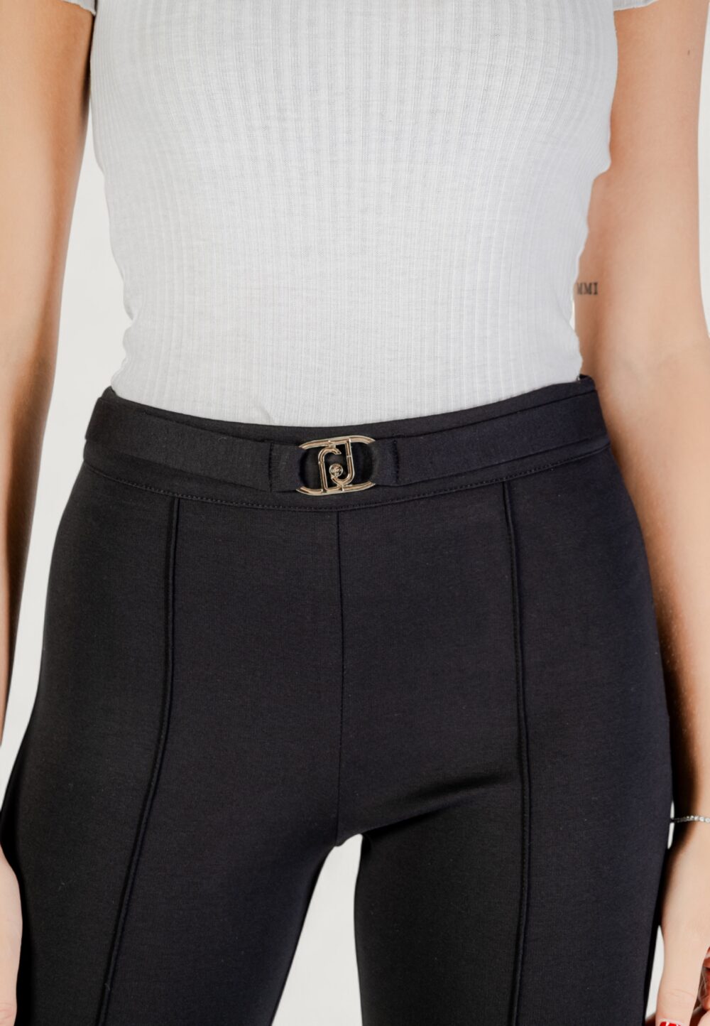 Pantaloni bootcut Liu-Jo PANT.BEAT NERVATURE H.W. Nero - Foto 2