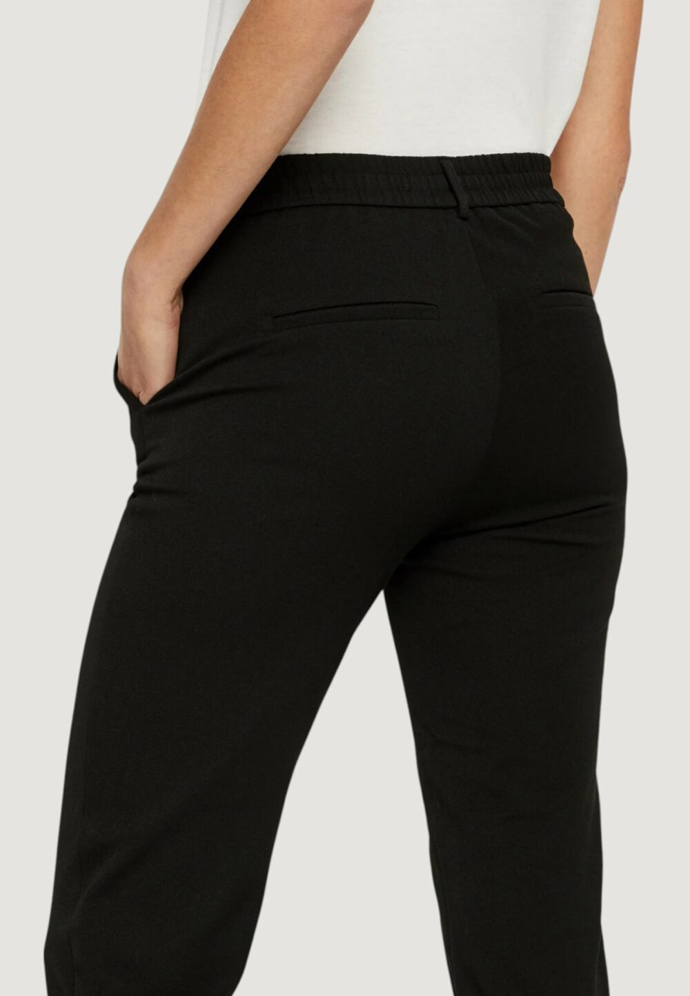 Pantaloni regular Vero Moda VMMAYA MW LOOSE SOLID PANT NOOS Nero - Foto 4