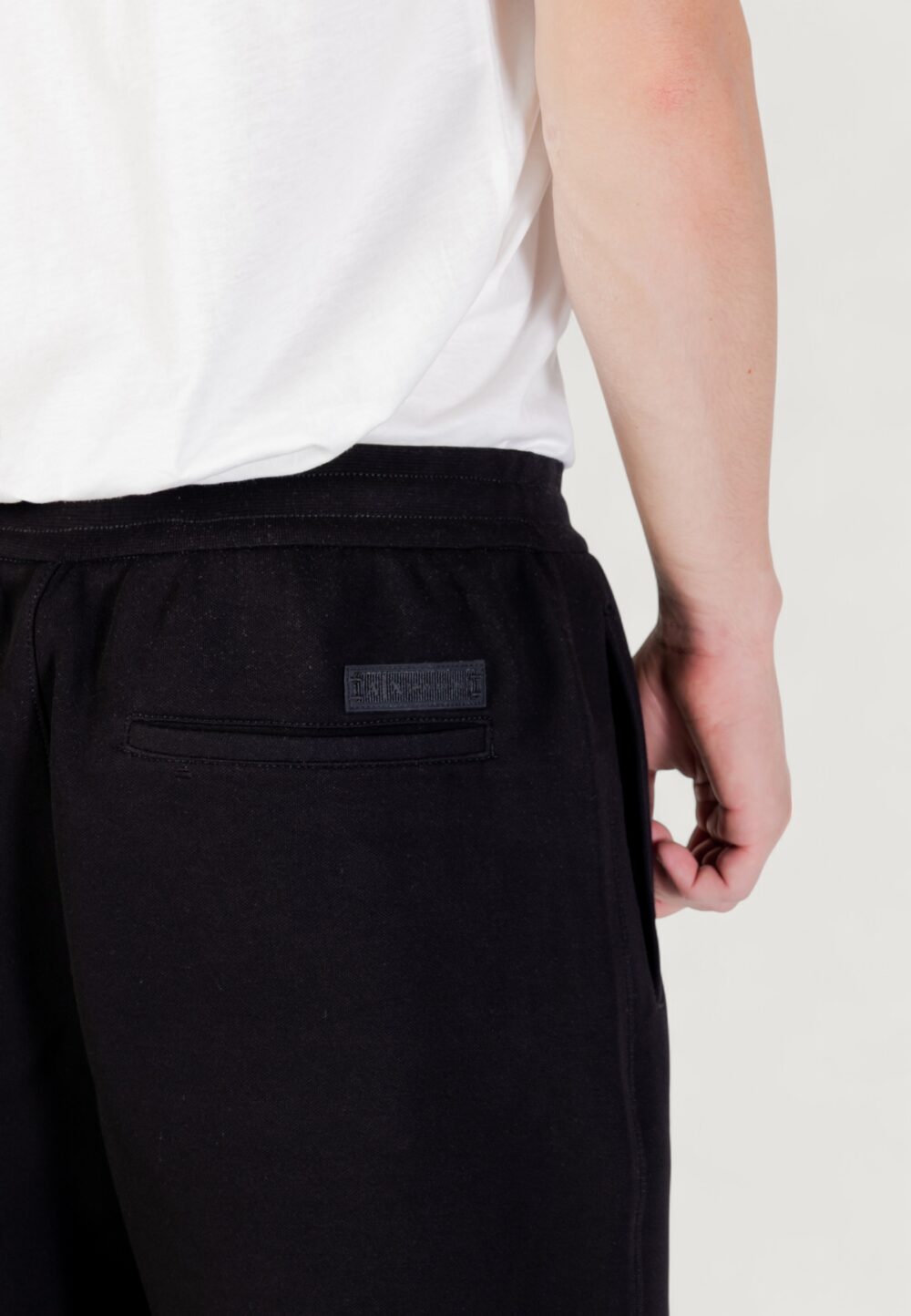 Pantaloni sportivi Armani Exchange  Nero - Foto 4