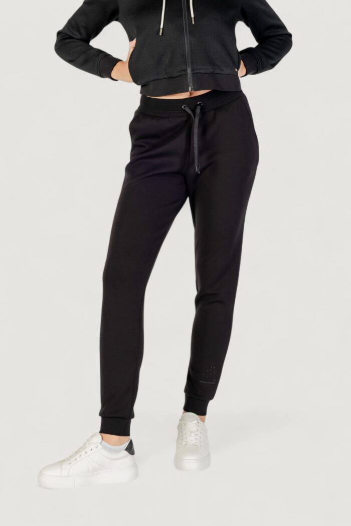 Pantaloni sportivi Armani Exchange  Nero