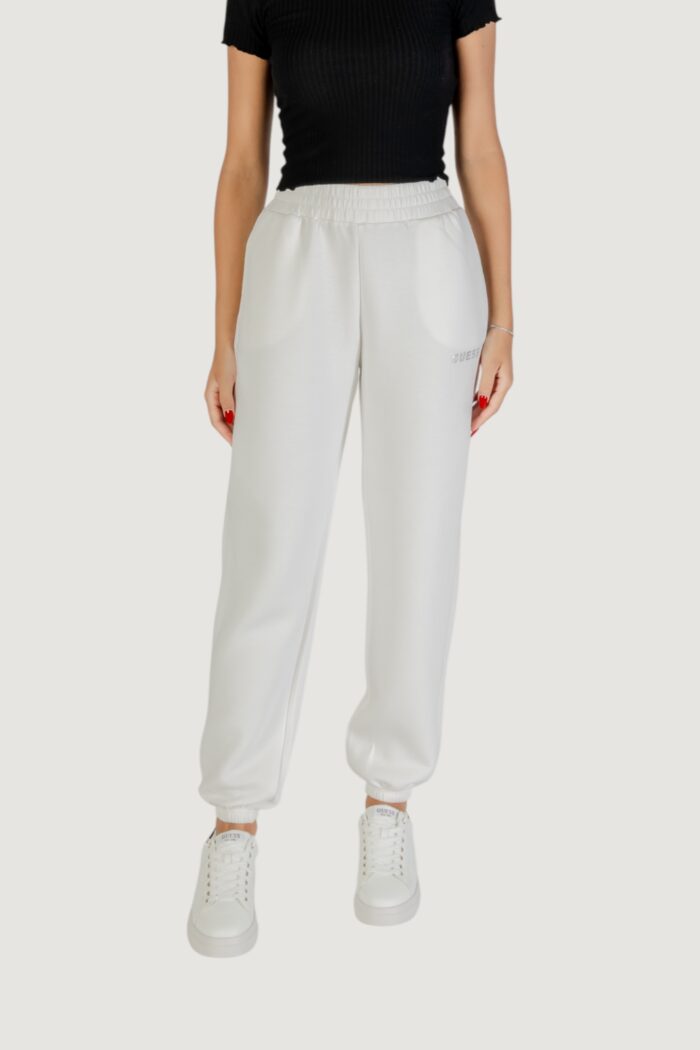 Pantaloni sportivi Guess Active CECILIA SCUBA JOGGER PANTS Latte