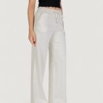 Pantaloni sportivi Guess Active 3D PEONY WIDE LENG PANTS Panna - Foto 3