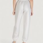 Pantaloni sportivi Guess Active CECILIA SCUBA JOGGER PANTS Panna - Foto 5