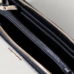 Portafoglio grande Guess LAUREL II SLG LARGE ZIP AROUND Nero - Foto 5