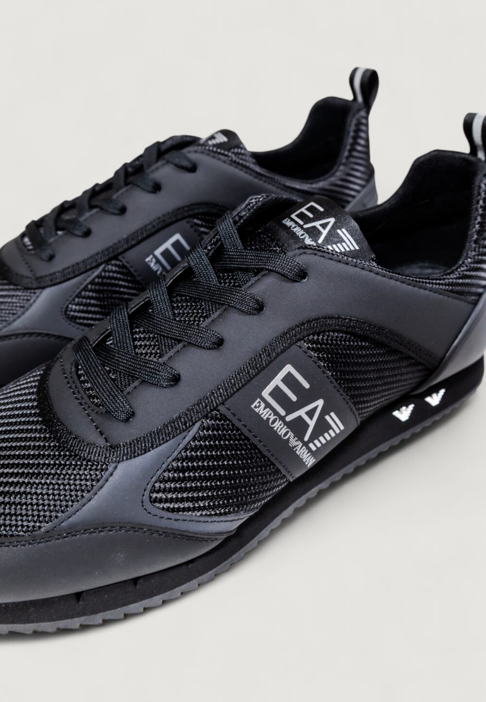 Sneakers EA7  Nero - Argento - Foto 2