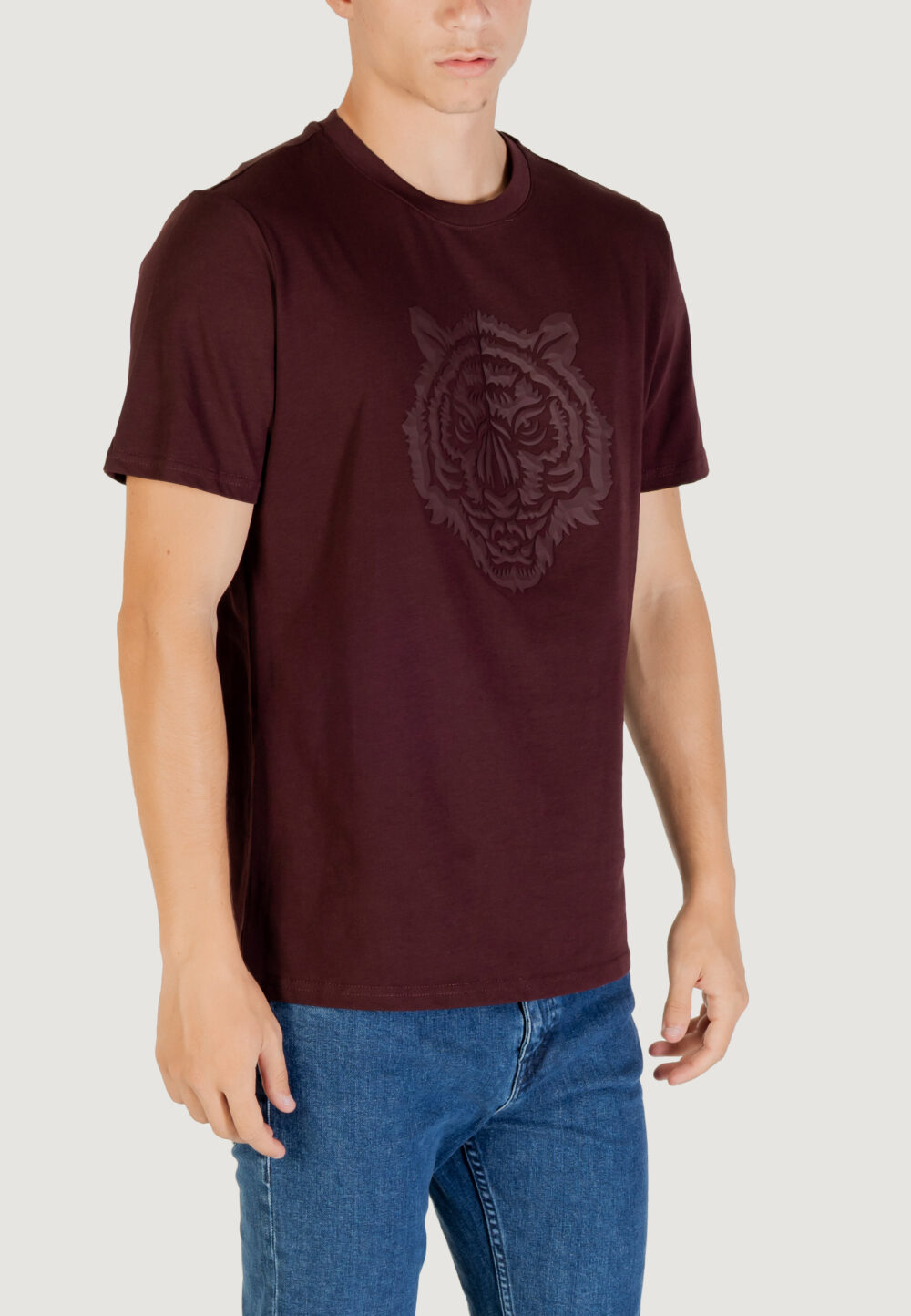 T-shirt Antony Morato STUTTGART REGULAR FIT WITH PRISM SHAPE RUBBER TIGER PRINT Bordeaux - Foto 3