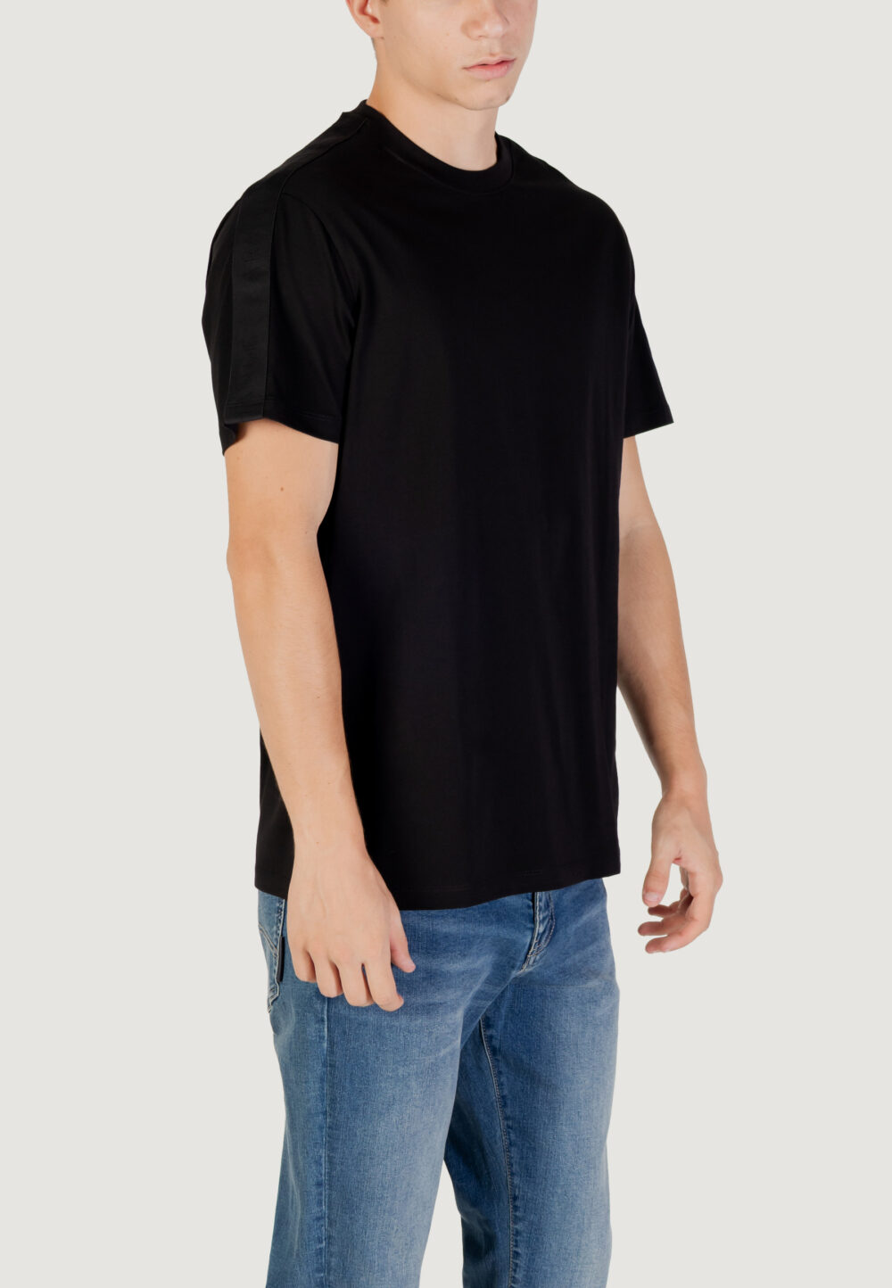 T-shirt Armani Exchange  Nero - Foto 3