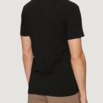 T-shirt Guess CN SS CORE TEE Nero - Foto 3