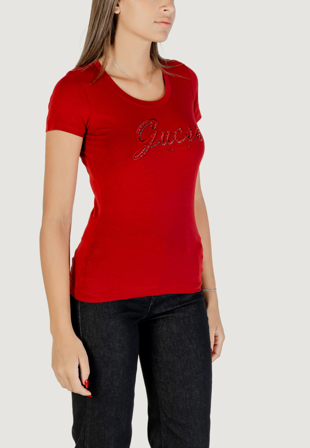 T-shirt Guess CN SS EMBRO SCRIPT LOGO TEE Rosso - Foto 3