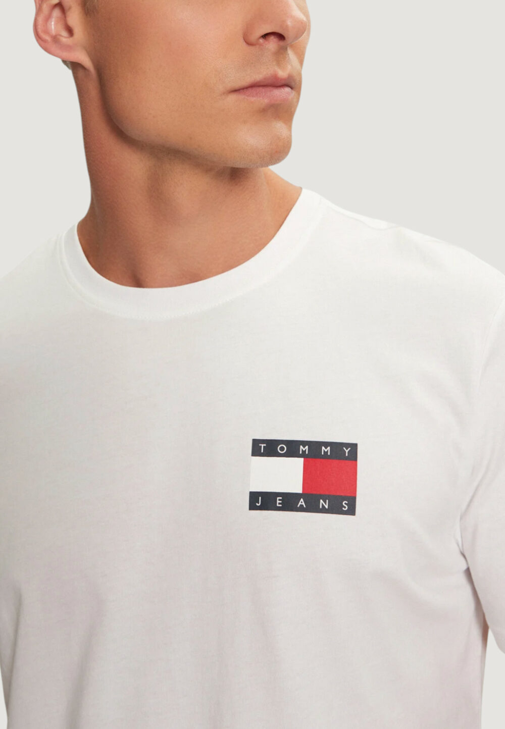 T-shirt Tommy Hilfiger Jeans TJM SLIM ESSENTIAL FLAG TEE EXT Bianco - Foto 2
