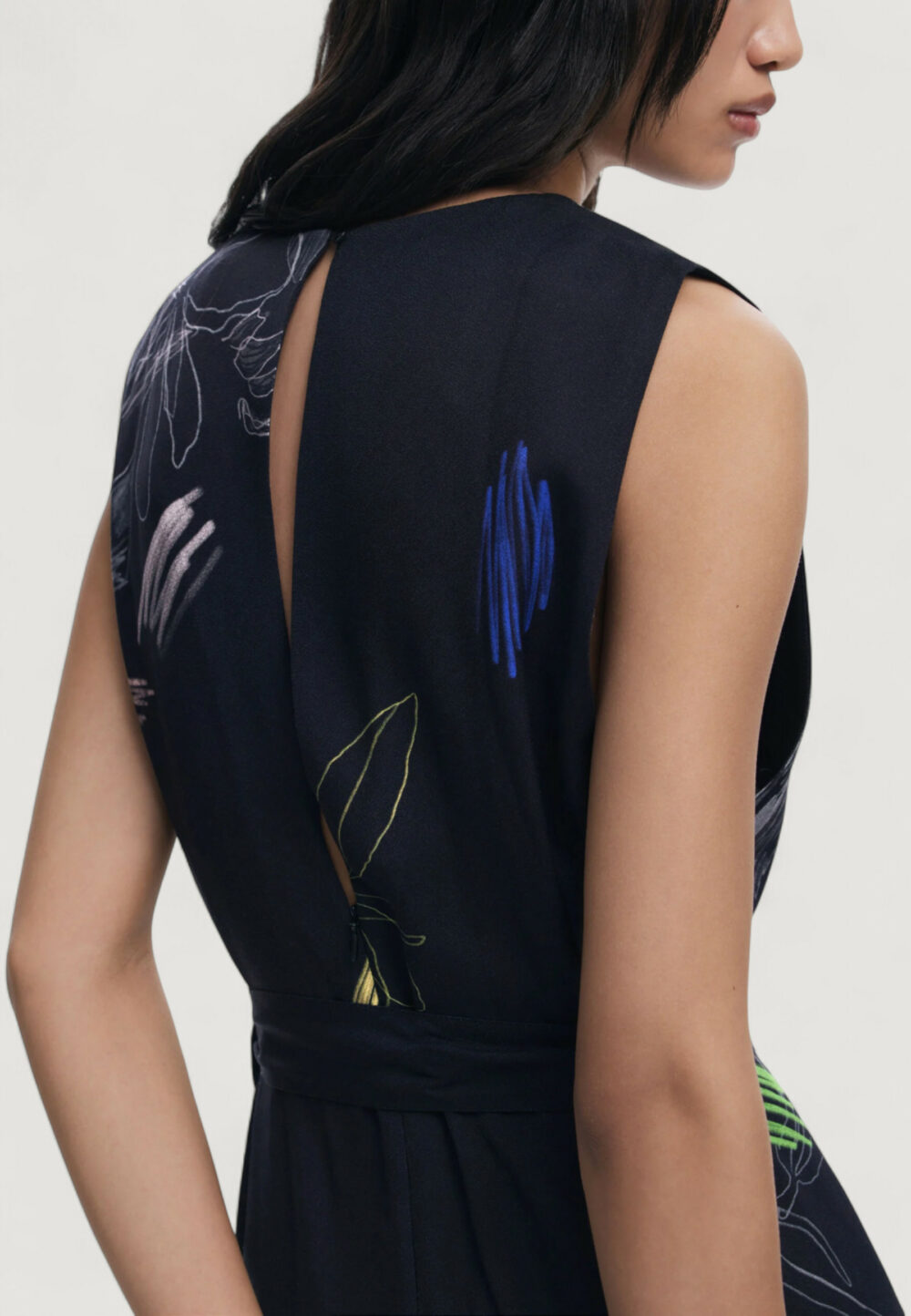 Tuta elegante Desigual JUMPSUIT_ARTY Nero - Foto 5