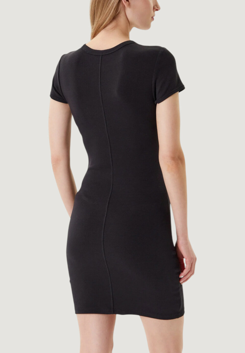 Vestito midi Calvin Klein Jeans SS CTN CONTOUR 1X1 RIB SS MINI D Nero - Foto 3