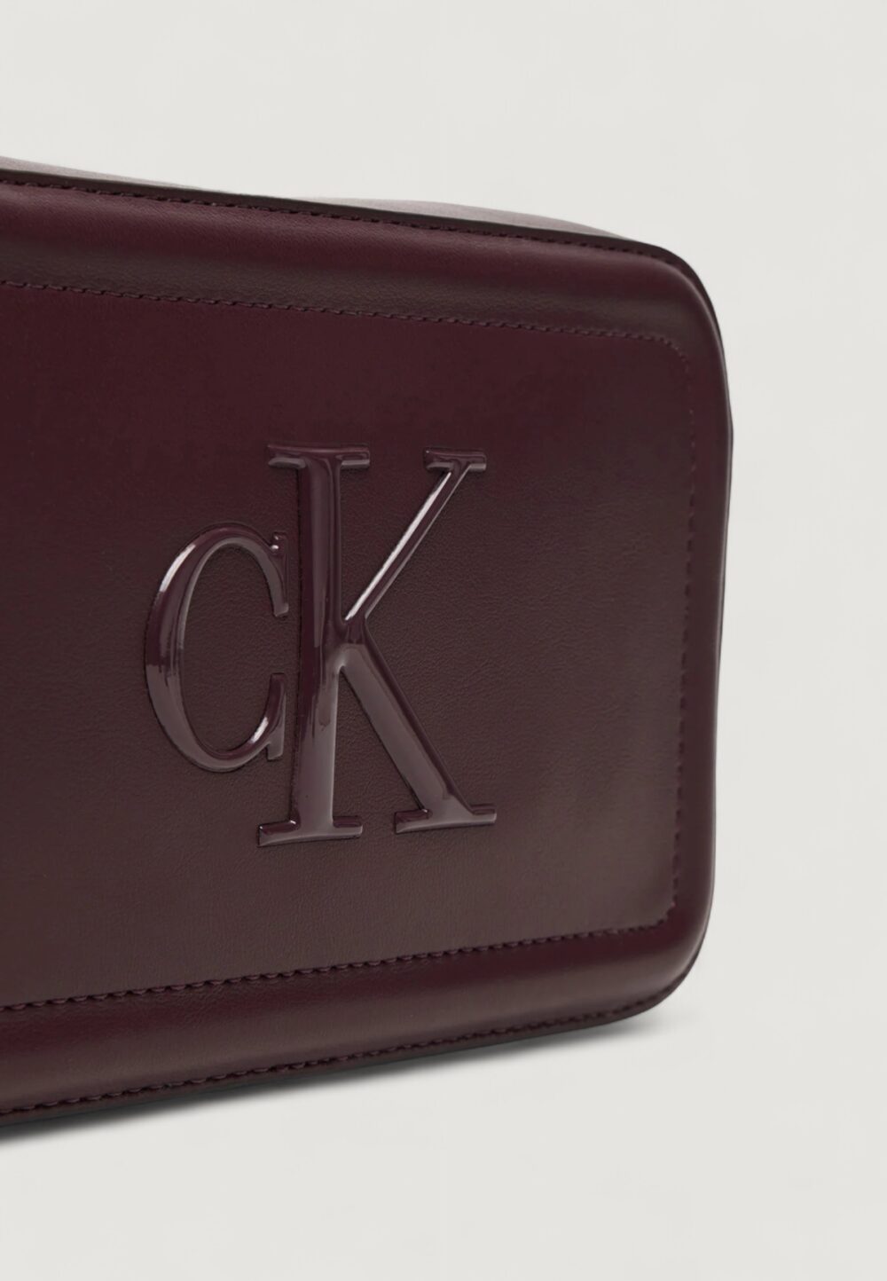 Borsa Calvin Klein BOLD CK CAMERA BAG Bordeaux - Foto 2