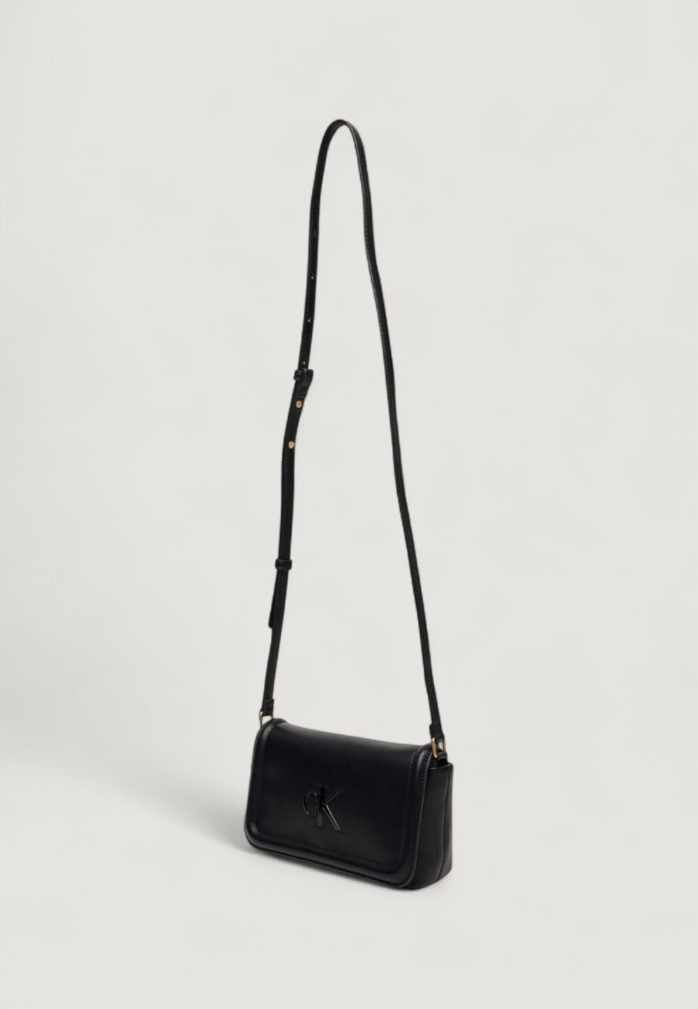 Borsa Calvin Klein BOLD CK FLAP CROSSBODY Nero - Foto 4