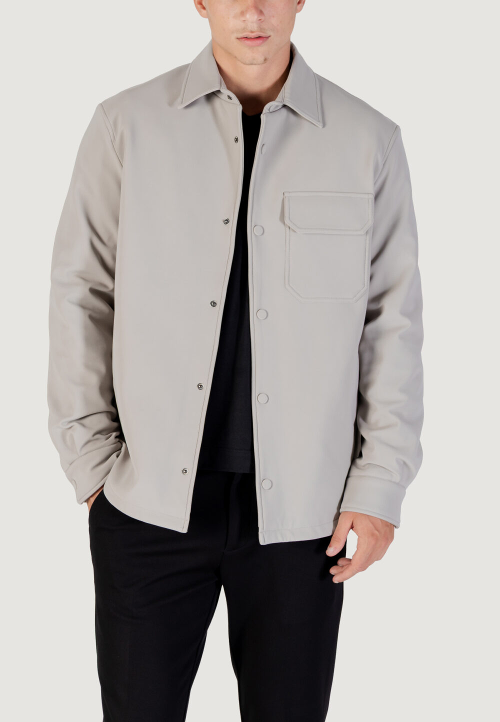 Camicia manica lunga Antony Morato REGULAR FIT WITH LOGOED METAL BADGE Grigio Chiaro - Foto 1