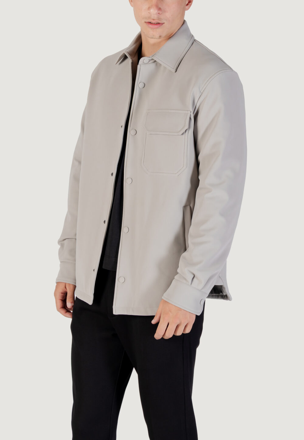 Camicia manica lunga Antony Morato REGULAR FIT WITH LOGOED METAL BADGE Grigio Chiaro - Foto 2
