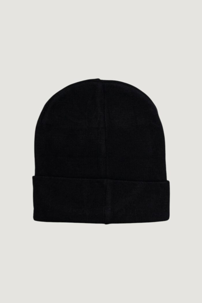 Cappello con visiera Guess BEANIE Nero – AW5400 POL01