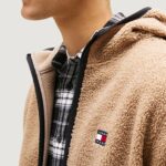 Felpa con cappuccio Tommy Hilfiger Jeans TJM REG BADGE TEDDY Beige scuro - Foto 2