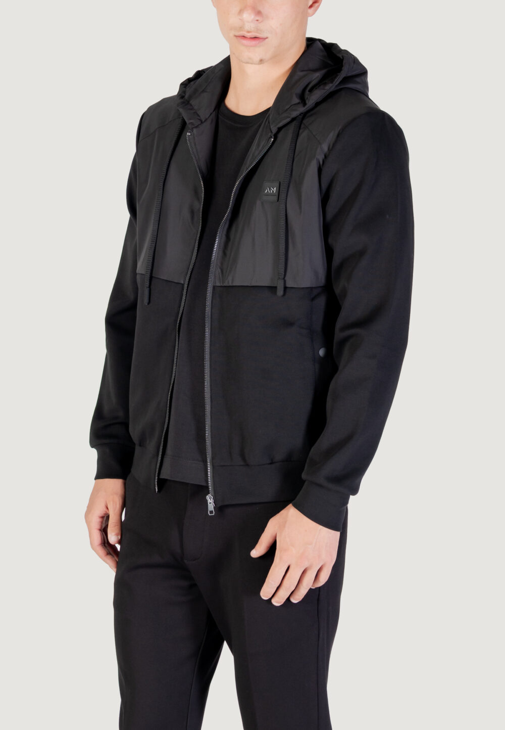 Felpa con cappuccio Antony Morato REGULAR FIT WITH TECHNO FABRIC AS CONTRAST AND LOGOED PATCH Nero - Foto 4