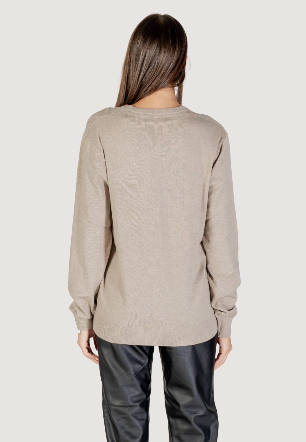 Maglia Guess JAMAAR CN STITCHED SWTR Beige scuro - Foto 2