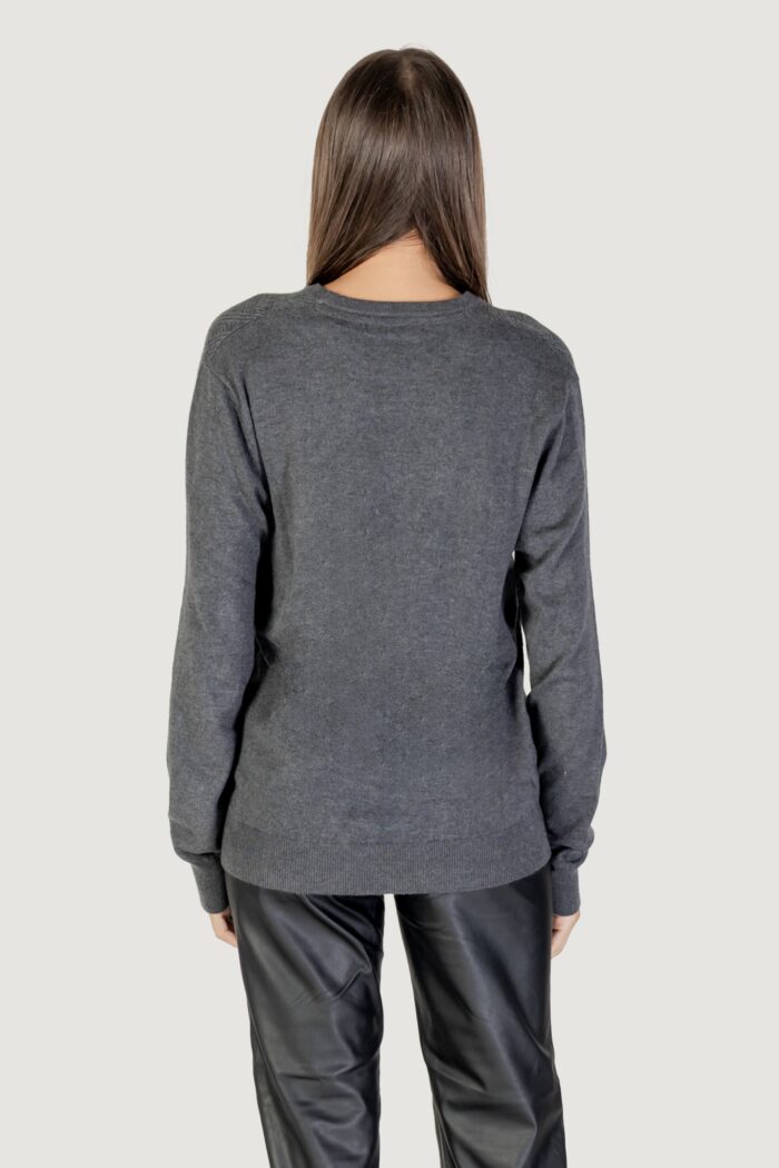 Maglia Guess JAMAAR CN STITCHED SWTR Grigio – M5BR08 Z0432