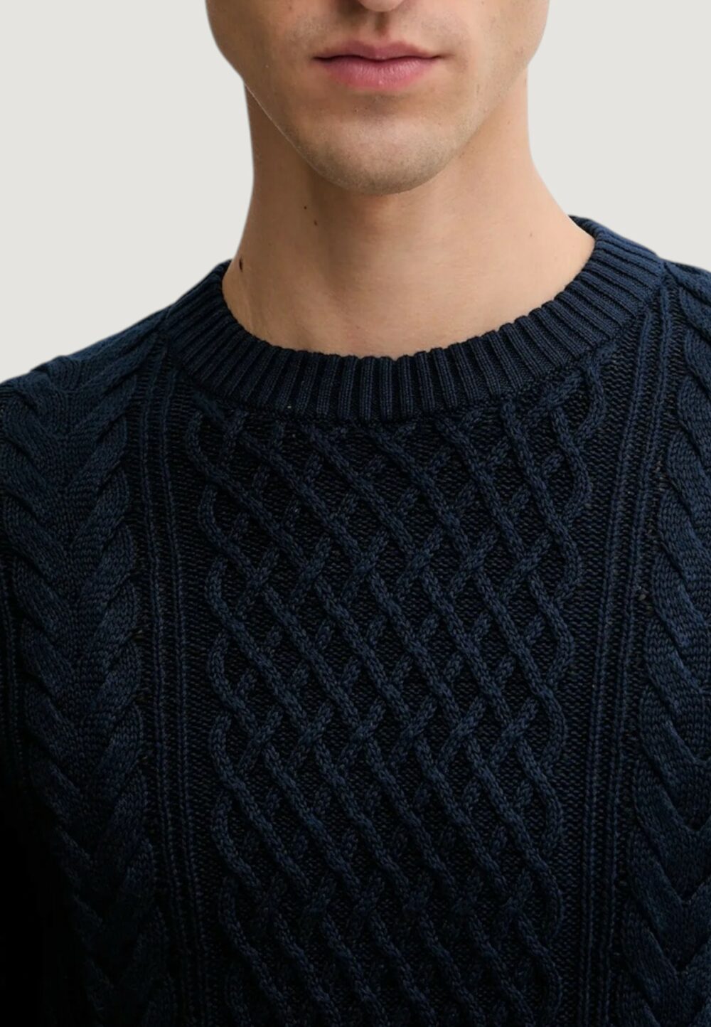 Maglione Tommy Hilfiger Jeans TJM SLM BADGE CABLE Blue scuro - Foto 3