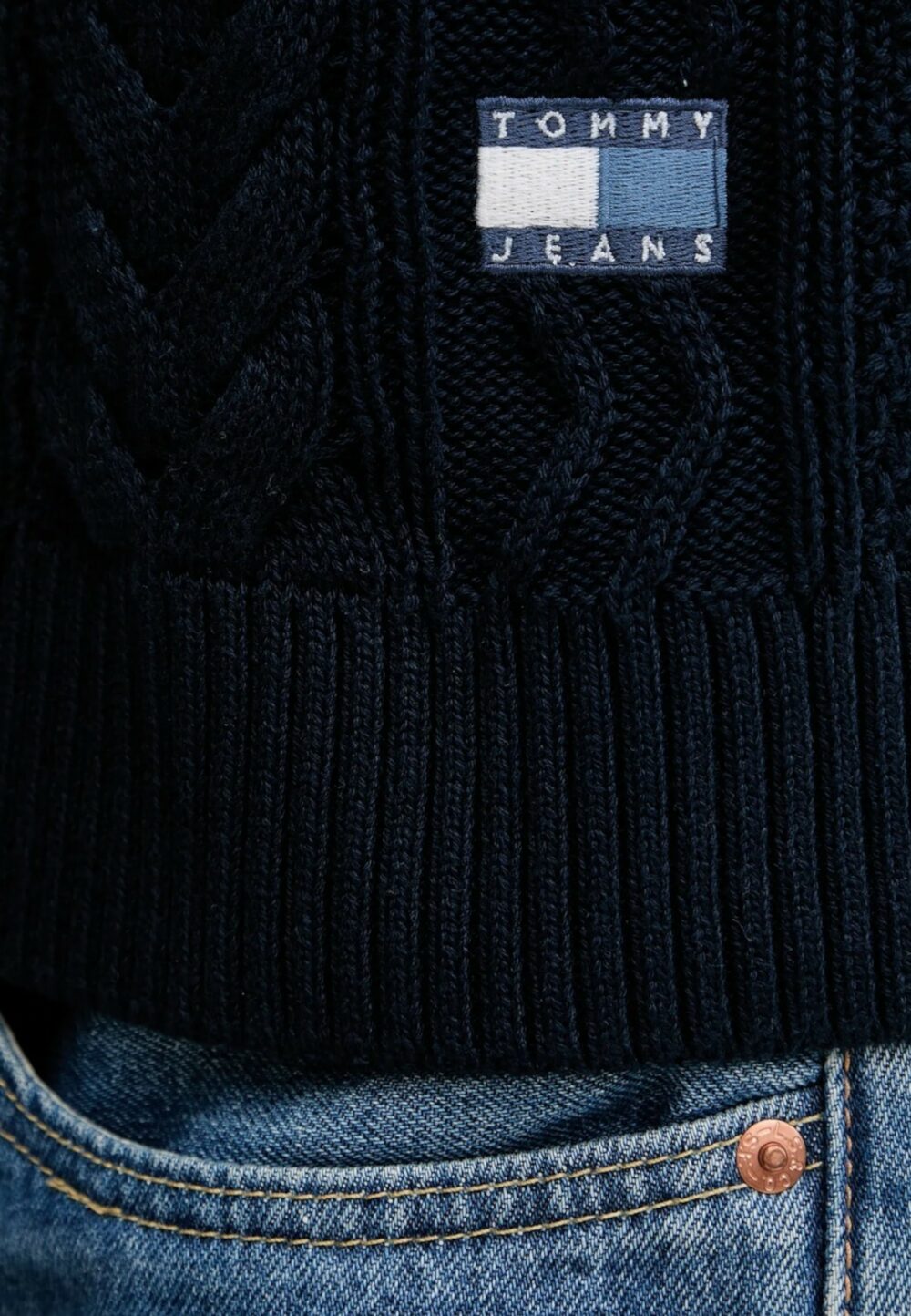 Maglione Tommy Hilfiger Jeans TJM SLM BADGE CABLE Blue scuro - Foto 4