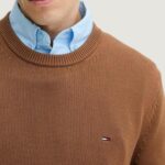 Maglione Tommy Hilfiger Jeans TJM SLIM ESS SWEATER Marrone - Foto 3