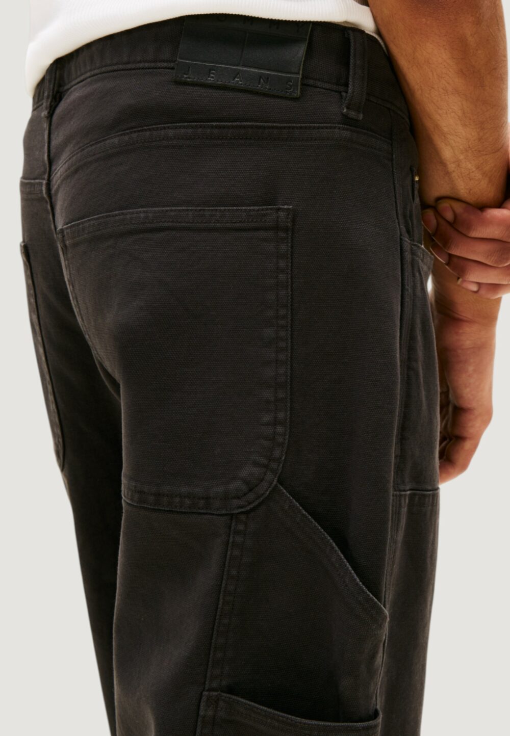 Pantaloni Tommy Hilfiger Jeans TJM JAIMIE CARPENTER Nero - Foto 4